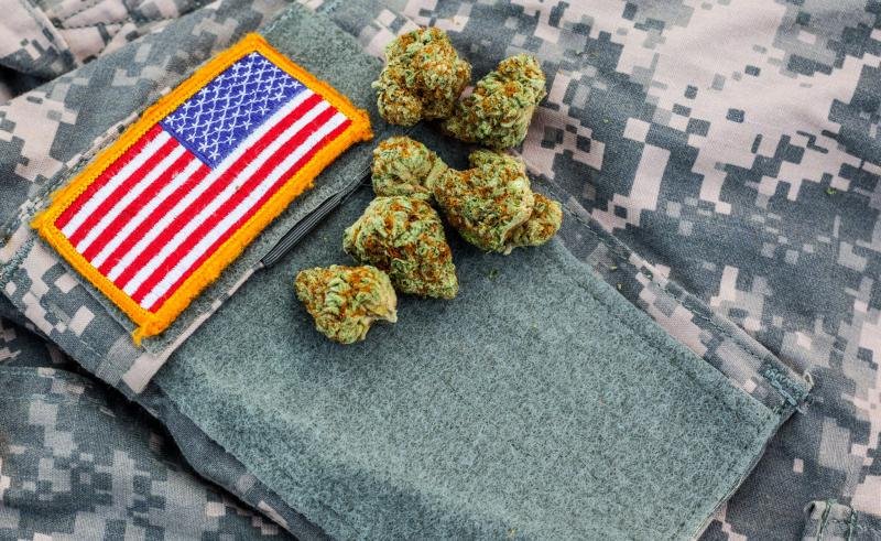 57% veteránů podporuje přístup k lékařské marihuaně prostřednictvím lékařů VA
