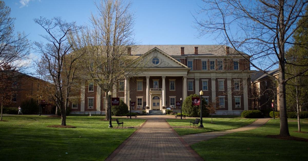 Roanoke College offers 3-year cannabis studies online